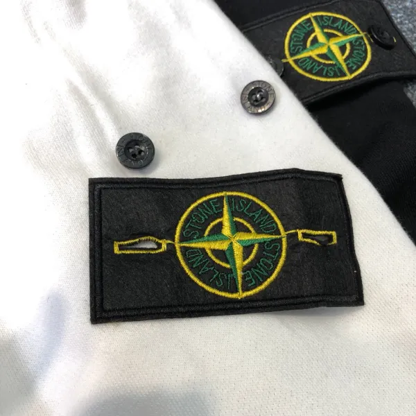 Stone Island Sweatshirt YZ 811