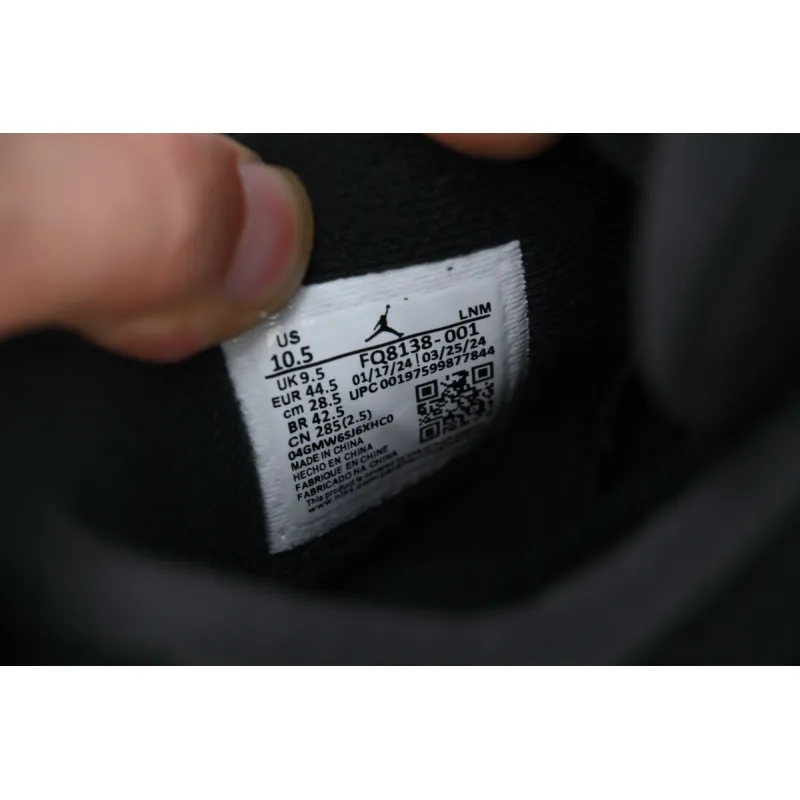 Air Jordan 4 Retro “White Thunder” FQ8138-001