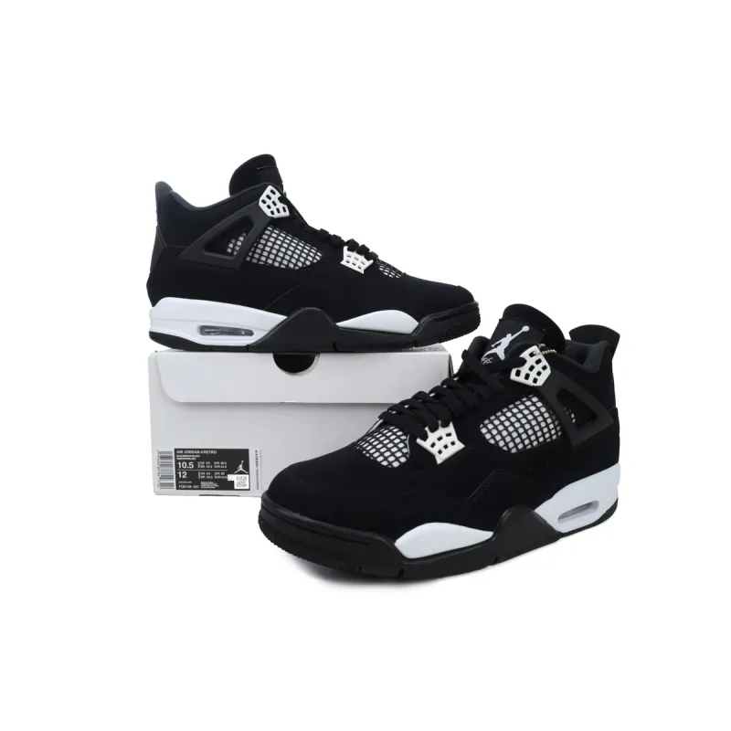Air Jordan 4 Retro “White Thunder” FQ8138-001