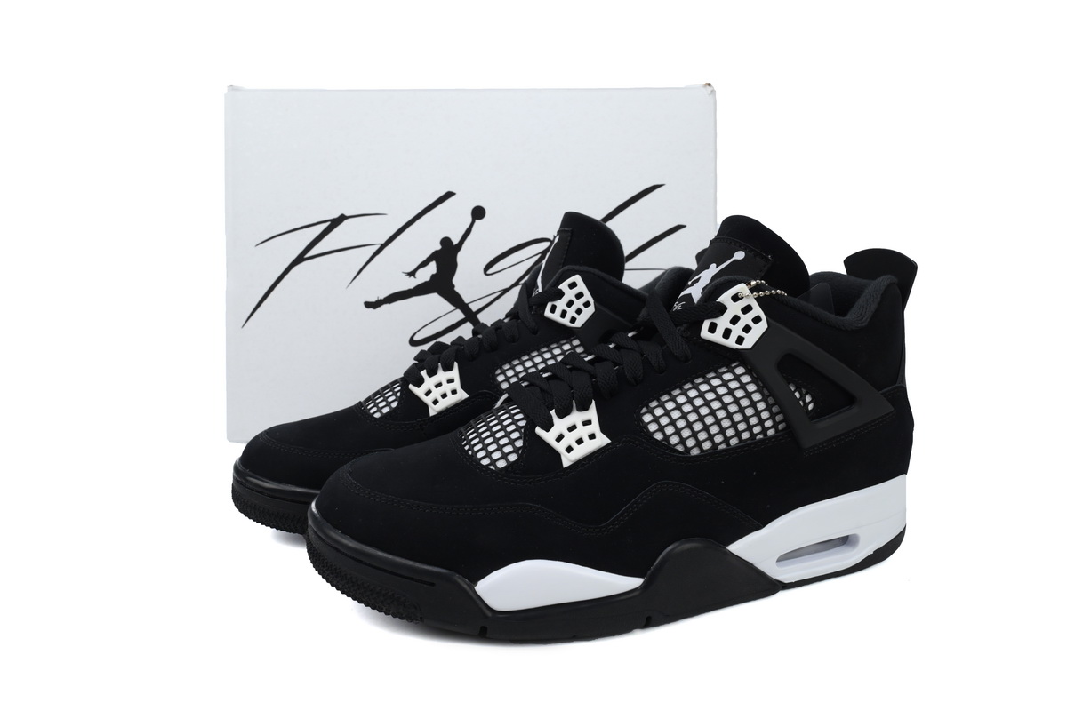 【Halloween Falsh Sale】Air Jordan 4 Retro “White Thunder” FQ8138-001