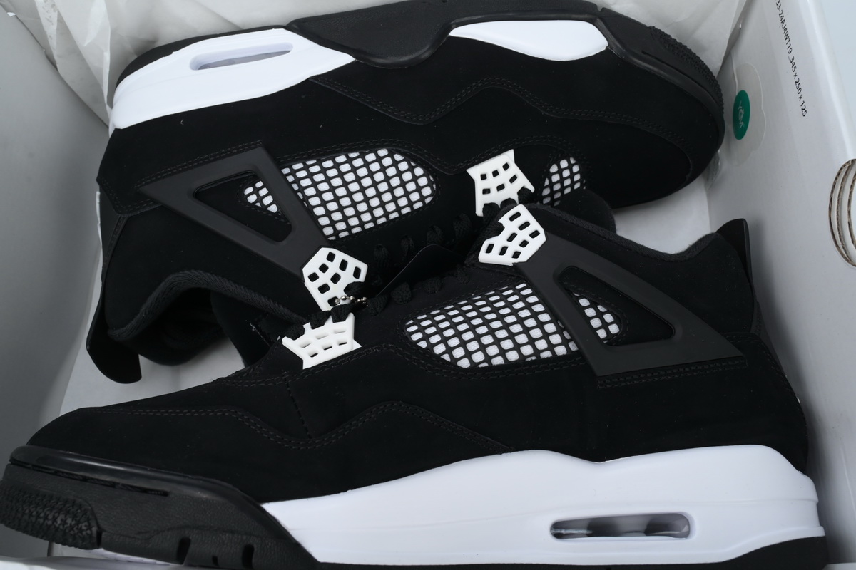 【Halloween Falsh Sale】Air Jordan 4 Retro “White Thunder” FQ8138-001