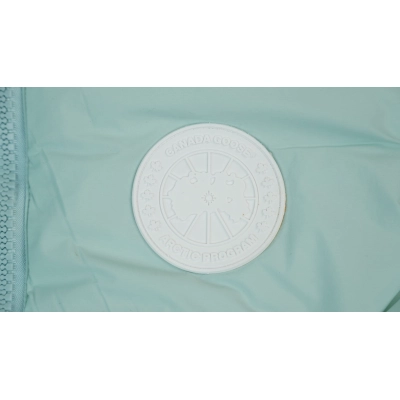Canada Goose Outdoor Sports Down Vest Glacier Water Blue 02