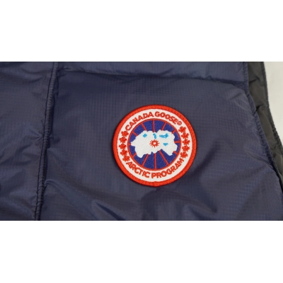 Canada Goose Outdoor Sports Down Vest Navy Blue 02