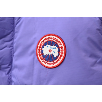 Canada Goose Outdoor Sports Down Vest Navy Purple 02