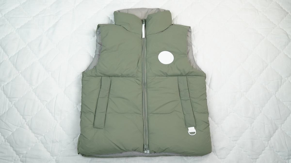 Can*a Go*e outdoor sports down vest olive green
