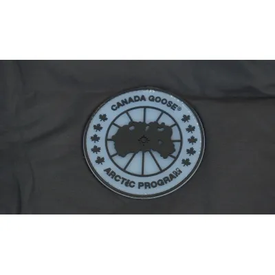 Canada Goose Outdoor Sports Down Vest White Label Black 02