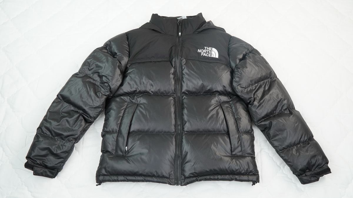 the n0*h F**e splicing white and black down jacket