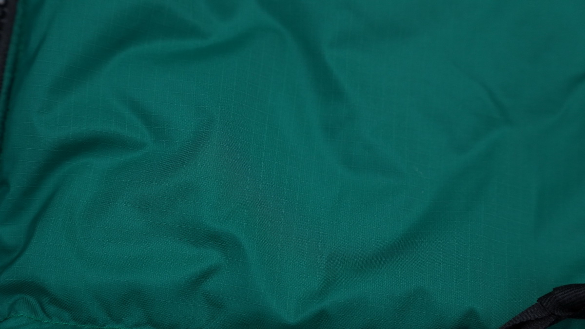 the n0*h F**e 1996 splicing white and red blackish green