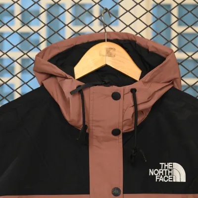 The North Face Wine 02