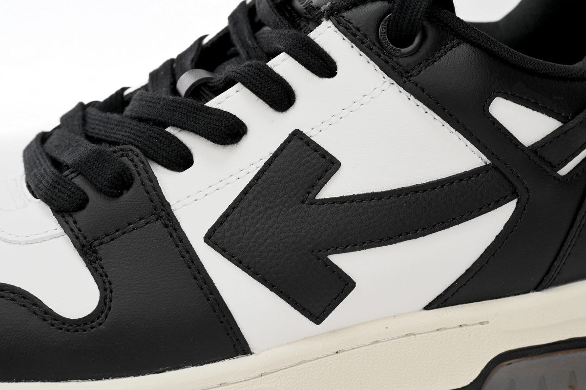 OFF-WHITE Out Of Office Black And White Pandas OWIA259F 21LEA001 0107