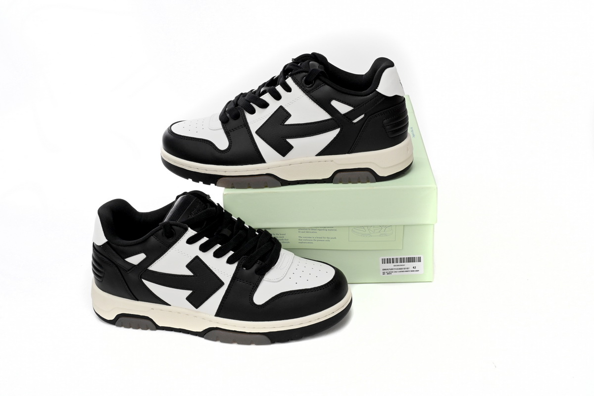 OFF-WHITE Out Of Office Black And White Pandas OWIA259F 21LEA001 0107
