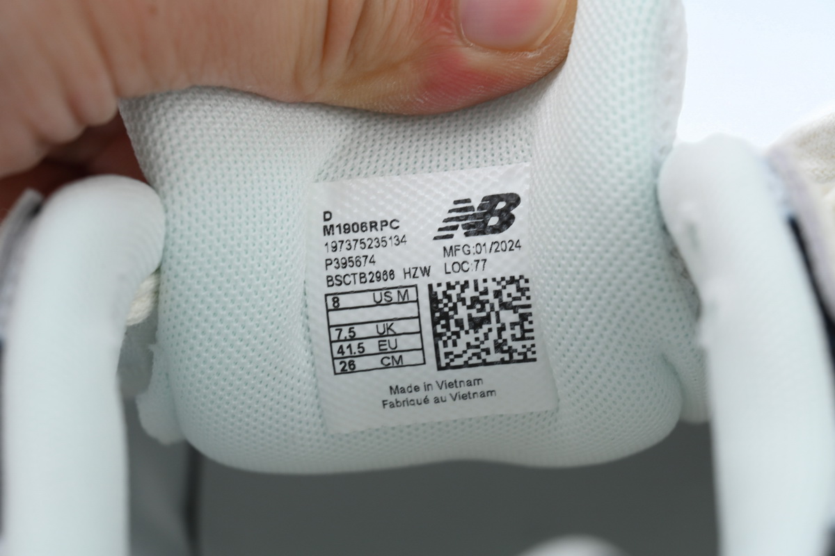 New Balance 1906R Polka Dot Pack-Sea Salt M1906RPC