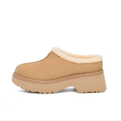 Fisherman's Wedge-heeled Closed-toe Slippers Khaki 1162510 01