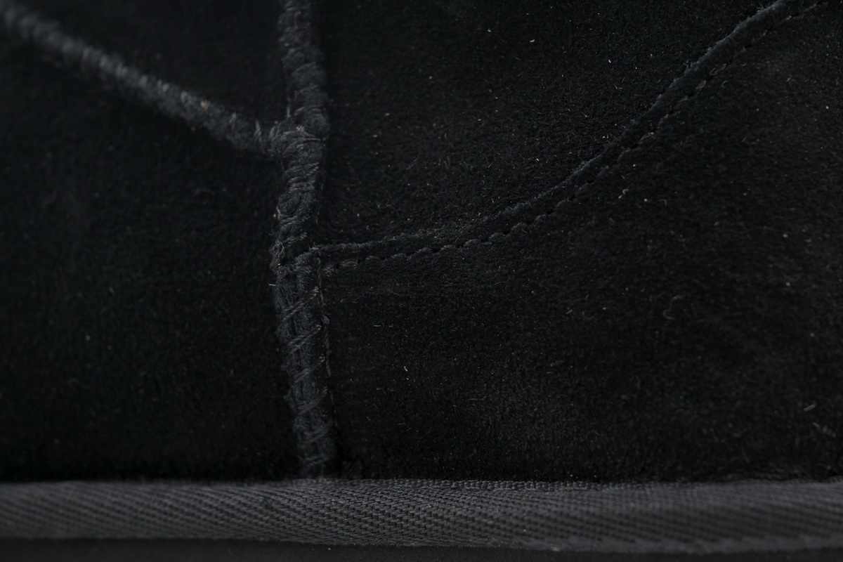 Thick-soled Low-top Warm Snow Boots Black 1135092