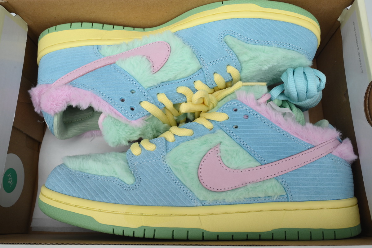 Nike SB Dunk Low Verdy x Dunk Visty FN6040-400