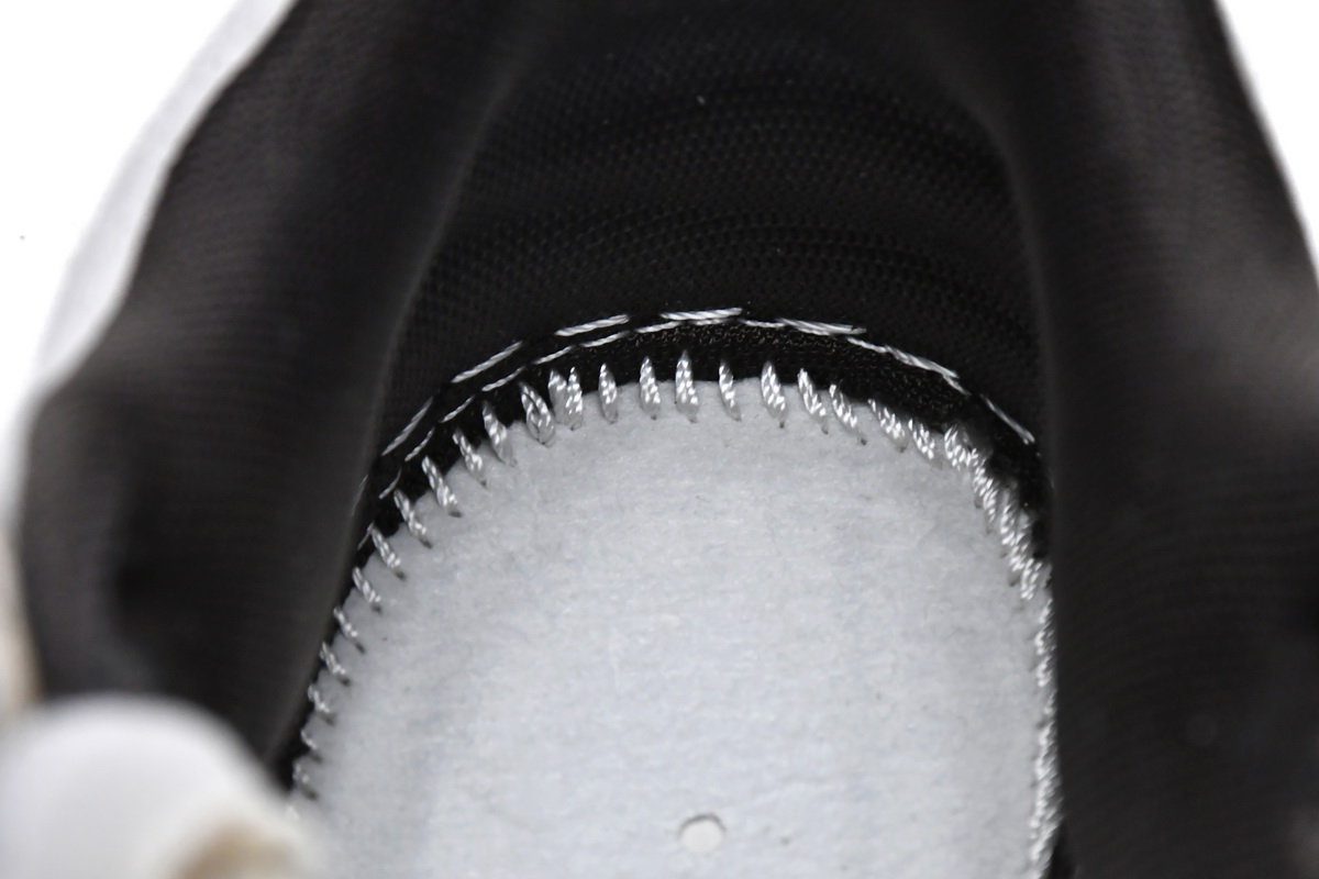 Otomo Katsuhiro x Nike SB Dunk Low Steamboy OST LF0039-002