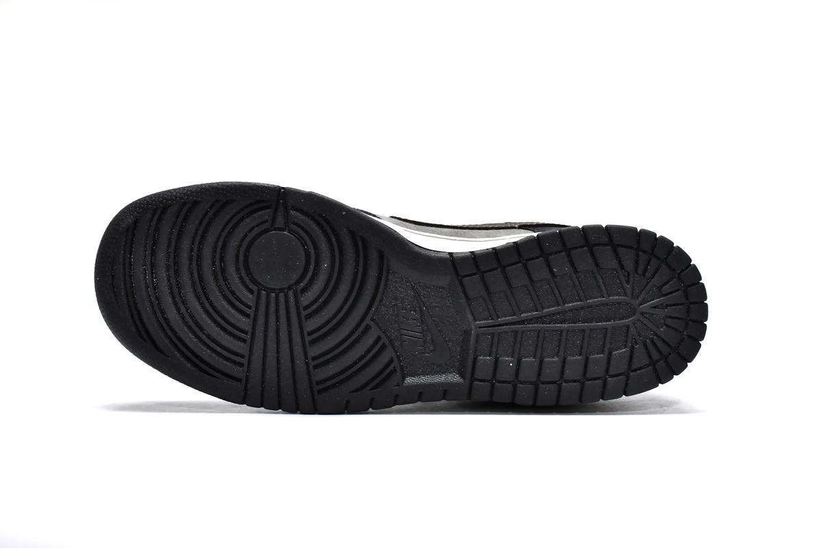 Otomo Katsuhiro x Nike SB Dunk Low Steamboy OST LF0039-003