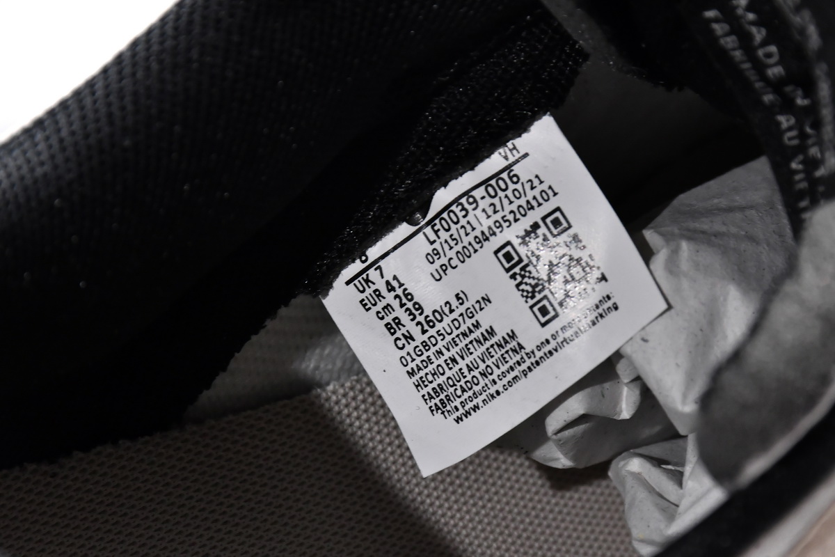 Otomo Katsuhiro x Nike SB Dunk Low Steamboy OST LF0039-006