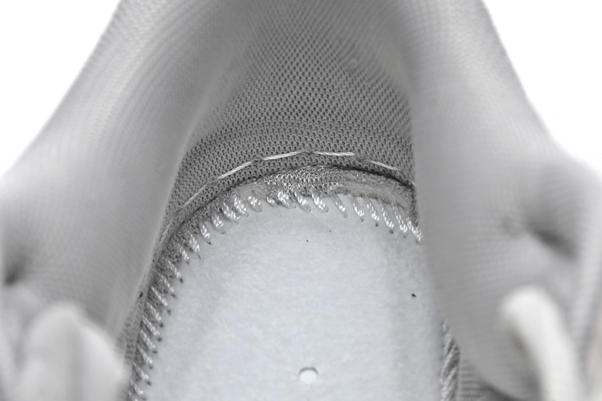 Otomo Katsuhiro x Nike SB Dunk Low Steamboy OST LF0039-008