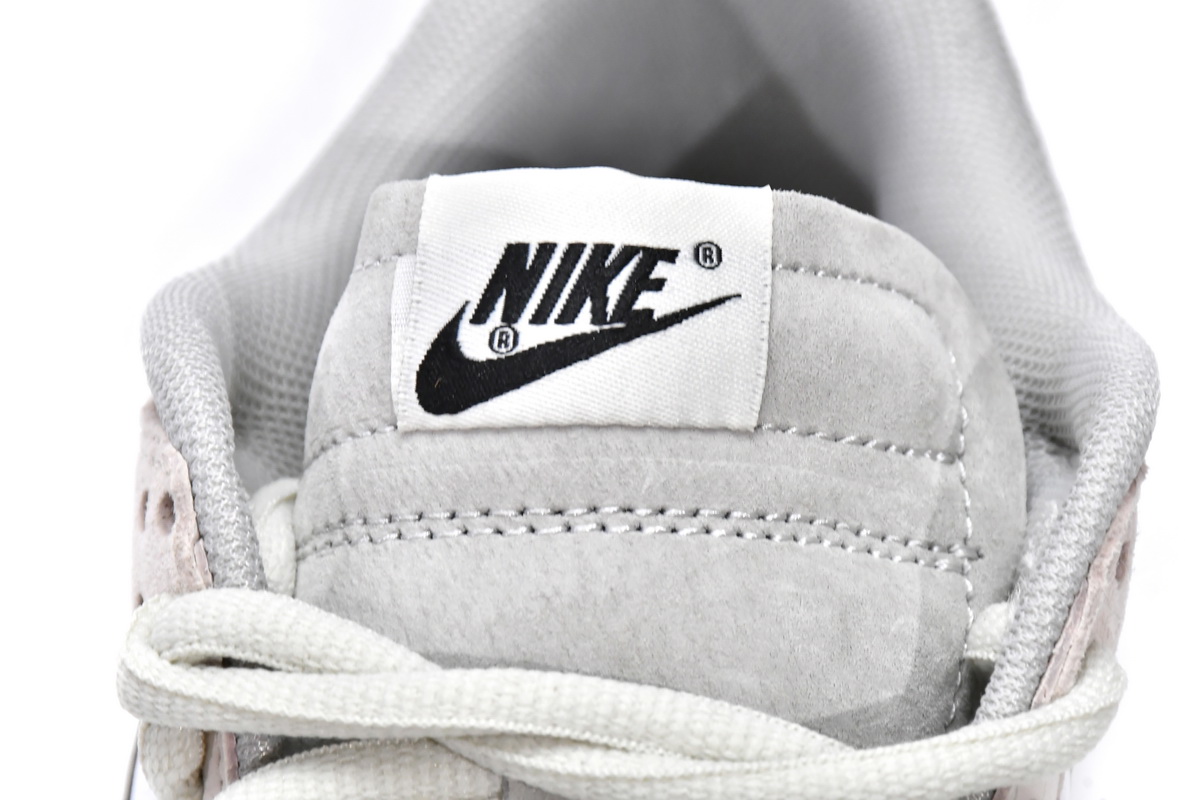 Otomo Katsuhiro x Nike SB Dunk Low Steamboy OST LF0039-008