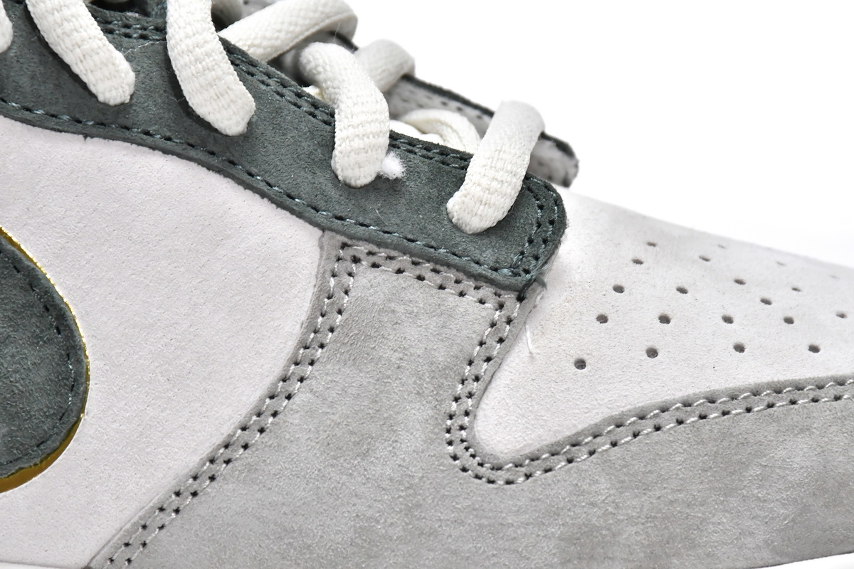 Otomo Katsuhiro x Nike SB Dunk Low Steamboy OST LF0039-011