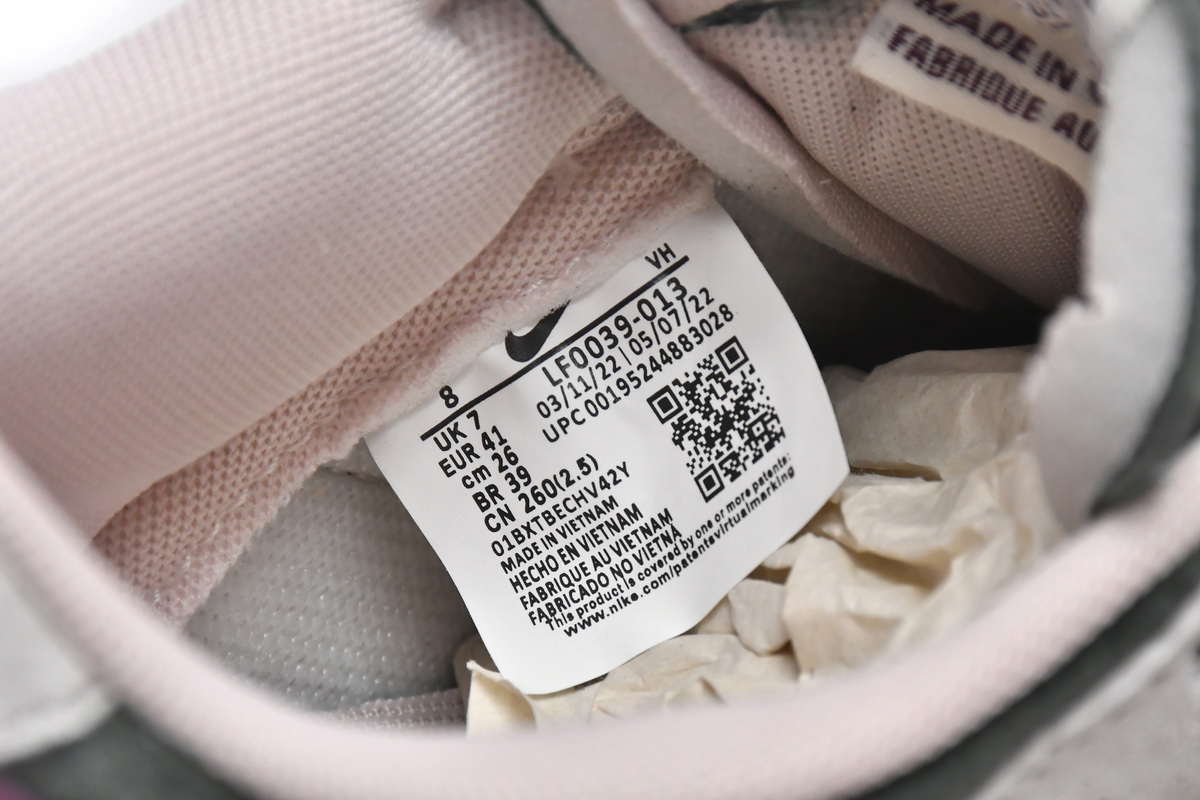 Otomo Katsuhiro x Nike SB Dunk Low Steamboy OST LF0039-013