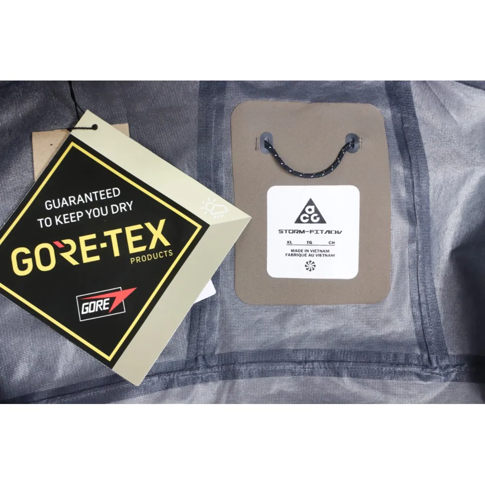 ACG 24Fw Gore-Tex Functional Hooded Jacket Brown