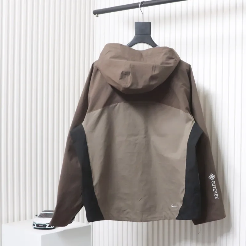 ACG 24Fw Gore-Tex Functional Hooded Jacket Brown