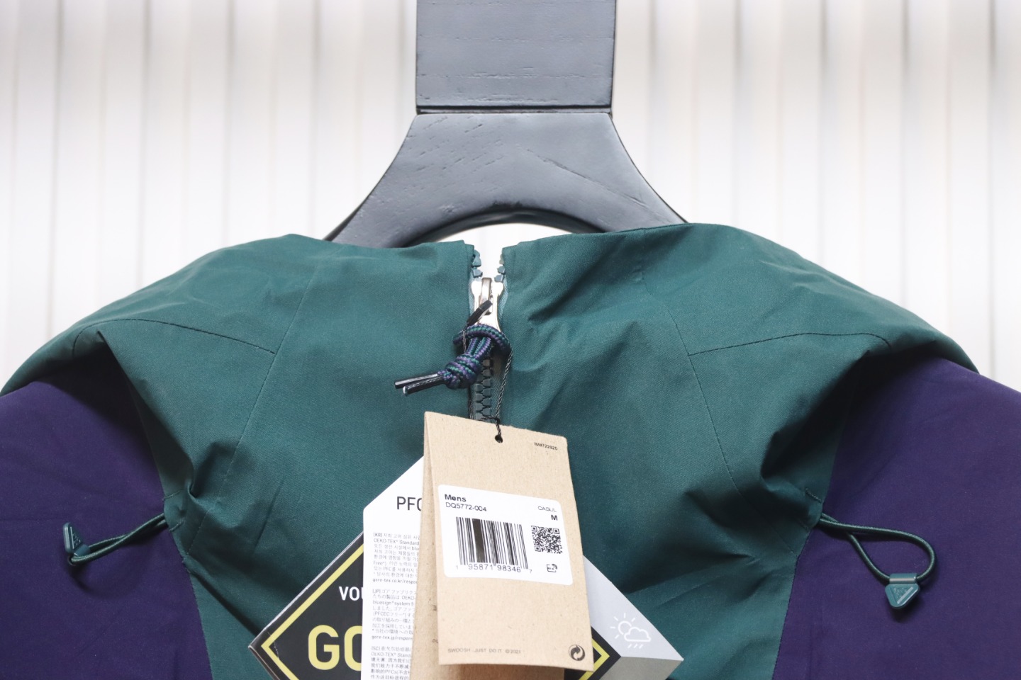 ACG 24Fw Gore-Tex Functional Hooded Jacket Purple Green