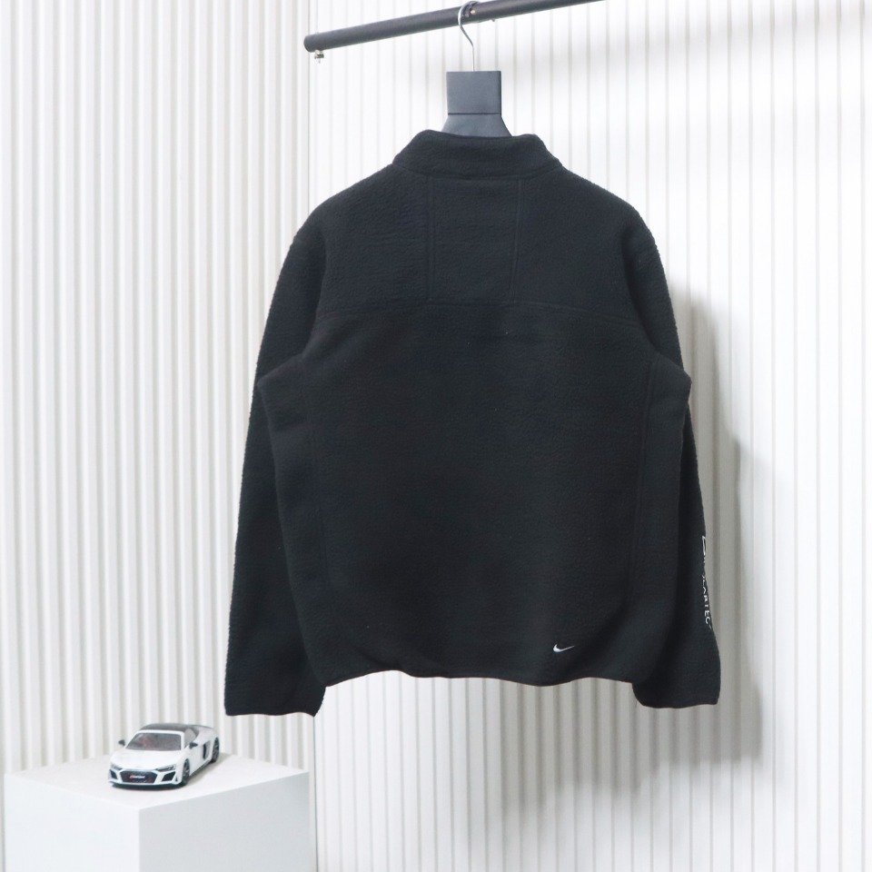 ACG Embroidered Logo Zipper Pocket Polar Fleece Jacket Black