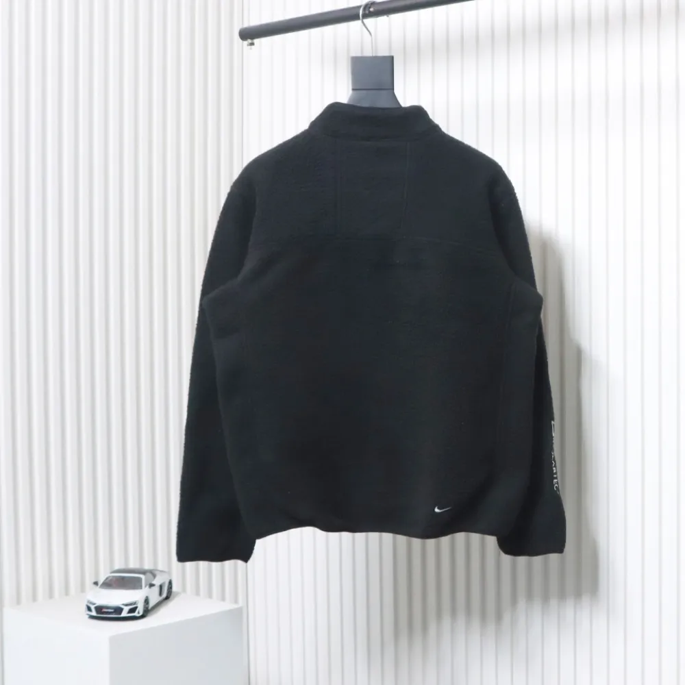 ACG Embroidered Logo Zipper Pocket Polar Fleece Jacket Black