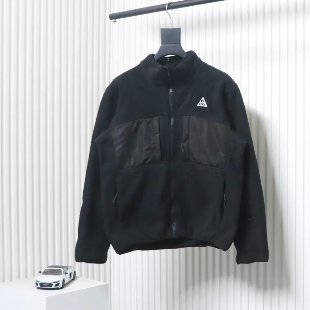 ACG Embroidered Logo Zipper Pocket Polar Fleece Jacket Black
