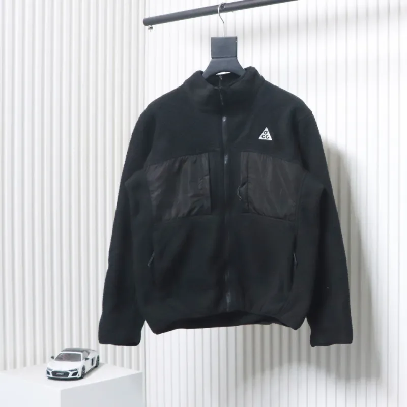 ACG Embroidered Logo Zipper Pocket Polar Fleece Jacket Black