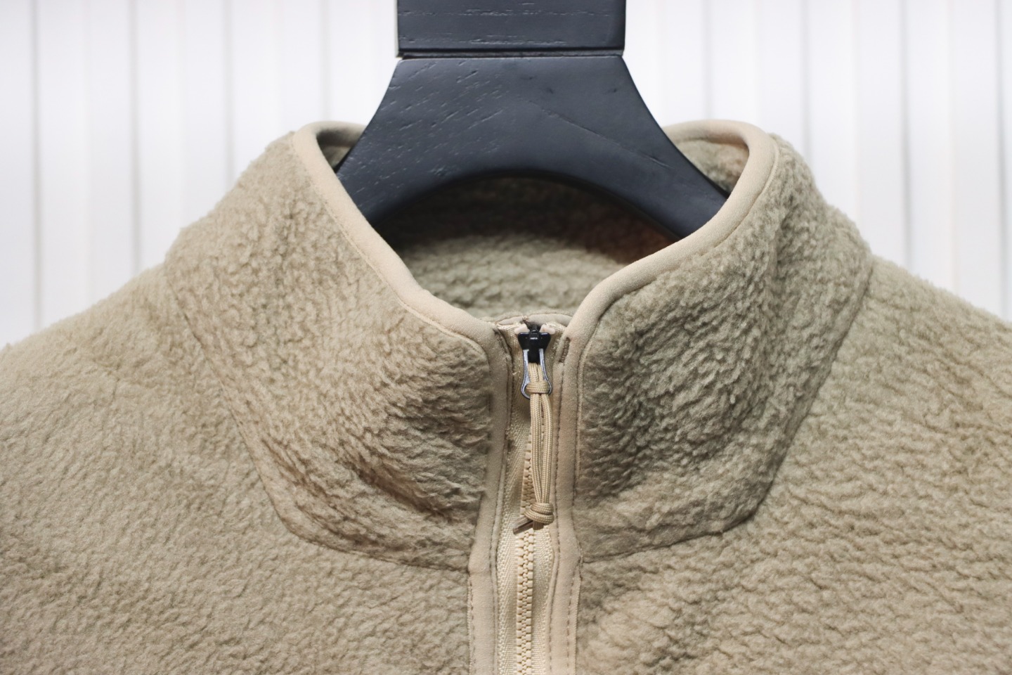 ACG Embroidered Logo Zipper Pocket Polar Fleece Jacket Khaki