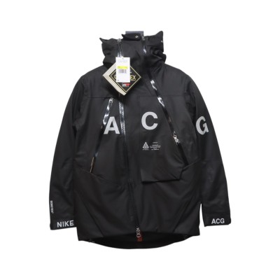 ACG Two-In-One Jacket 01