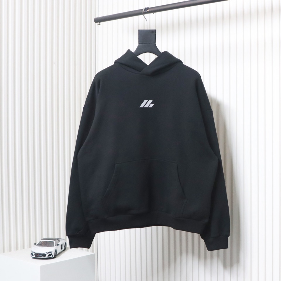 Ba*len*cia*ga 24fw lb reflective letter print hoodie black