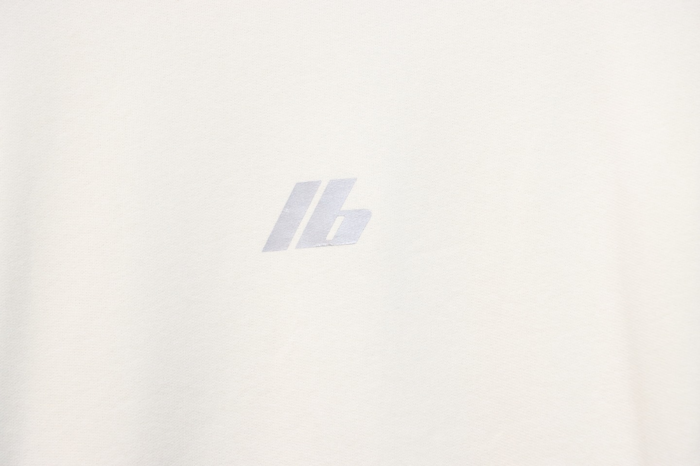 Ba*len*cia*ga 24fw lb reflective lettering logo round neck sweatshirt white