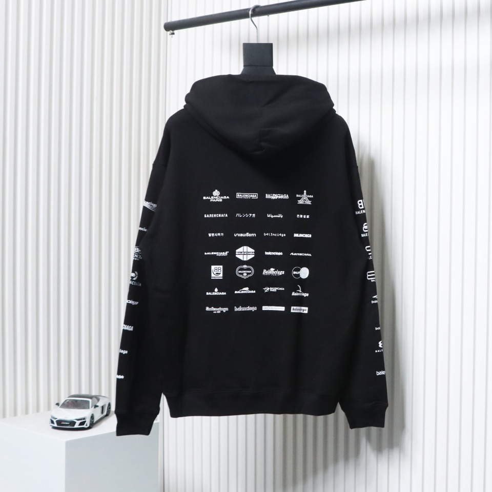 Ba*len*cia*ga classic all over logo hoodie black