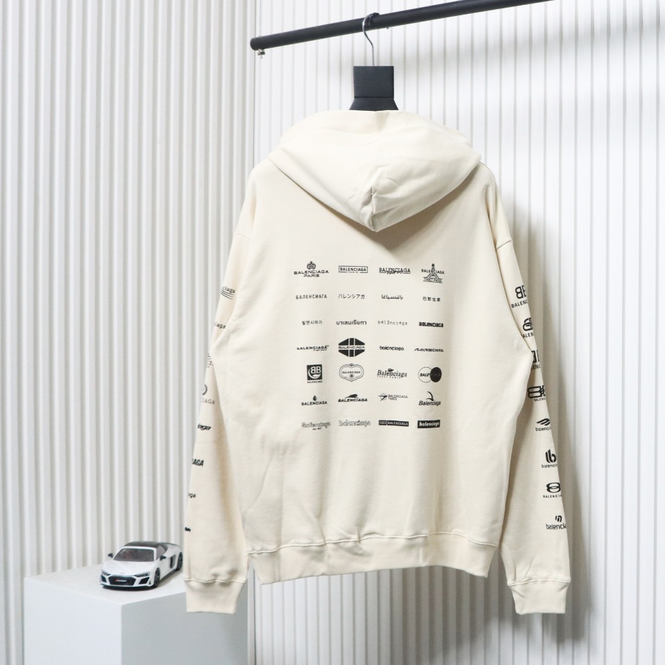 Ba*len*cia*ga classic all over logo hoodie white