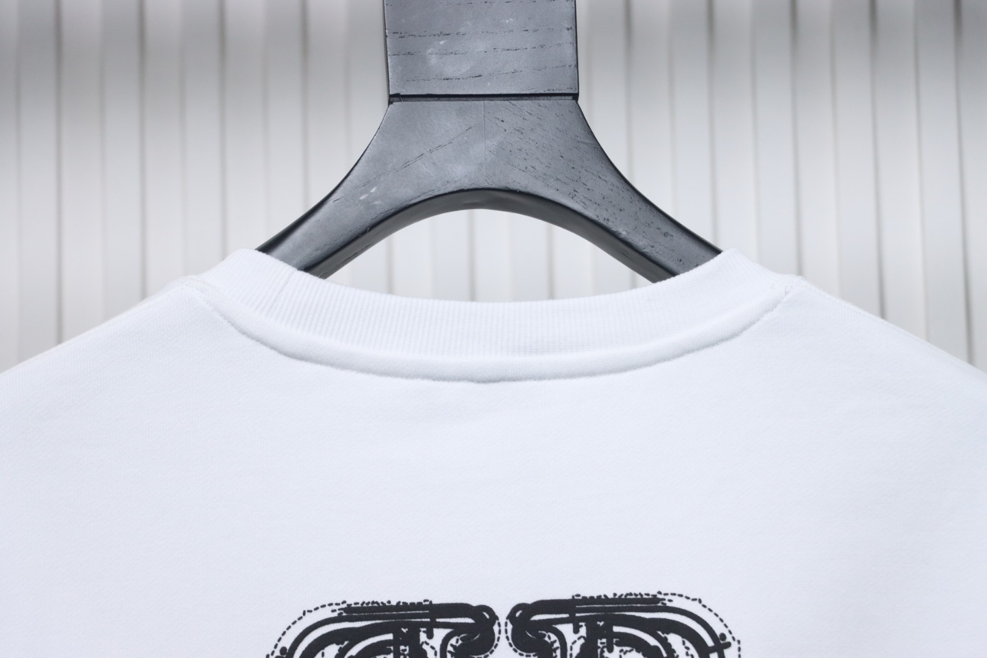Ba*len*cia*ga double b letter printed round neck sweatshirt white