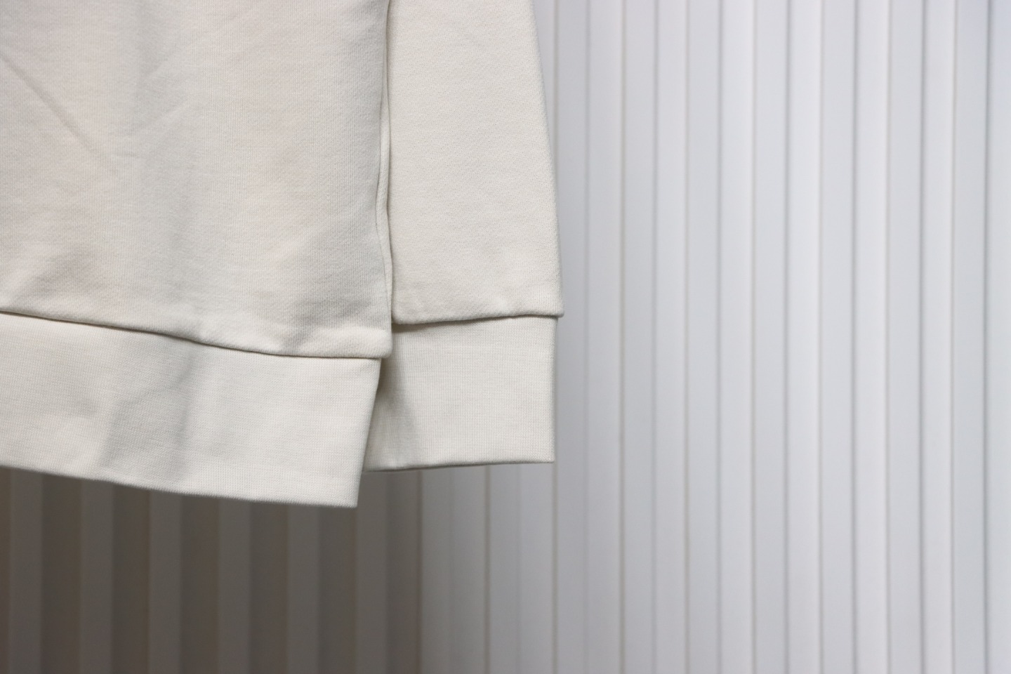 Ba*len*cia*ga flame pattern crew neck sweatshirt off-white