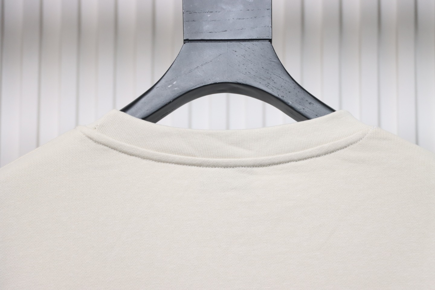 Ba*len*cia*ga flame pattern crew neck sweatshirt off-white