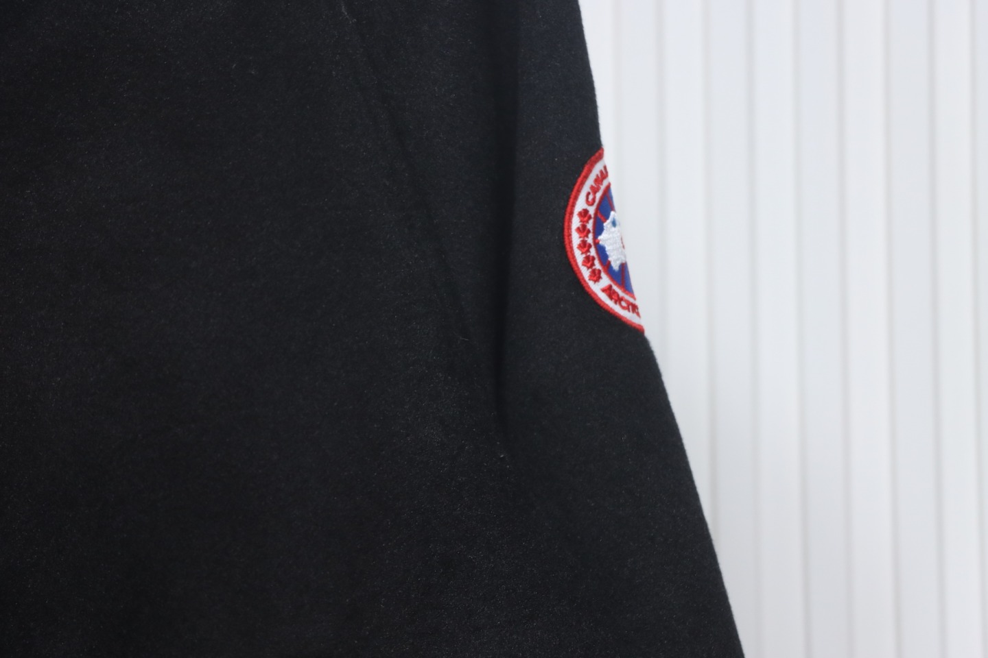 Can*a Go*e chilliwack wool fleece bomber jacket black
