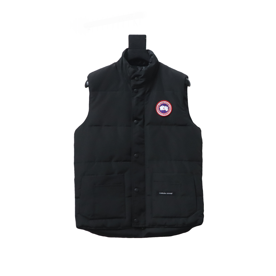 Can*a Go*e down vest black