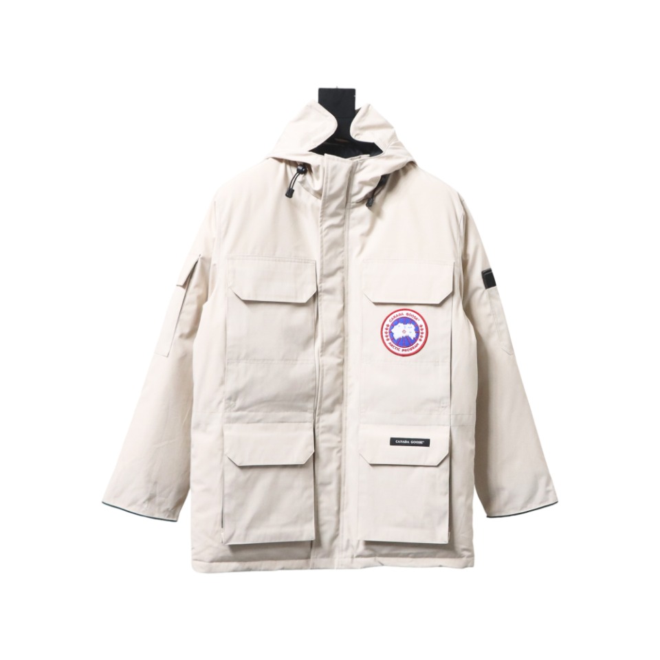 Can*a Go*e expedition down jacket 08 white