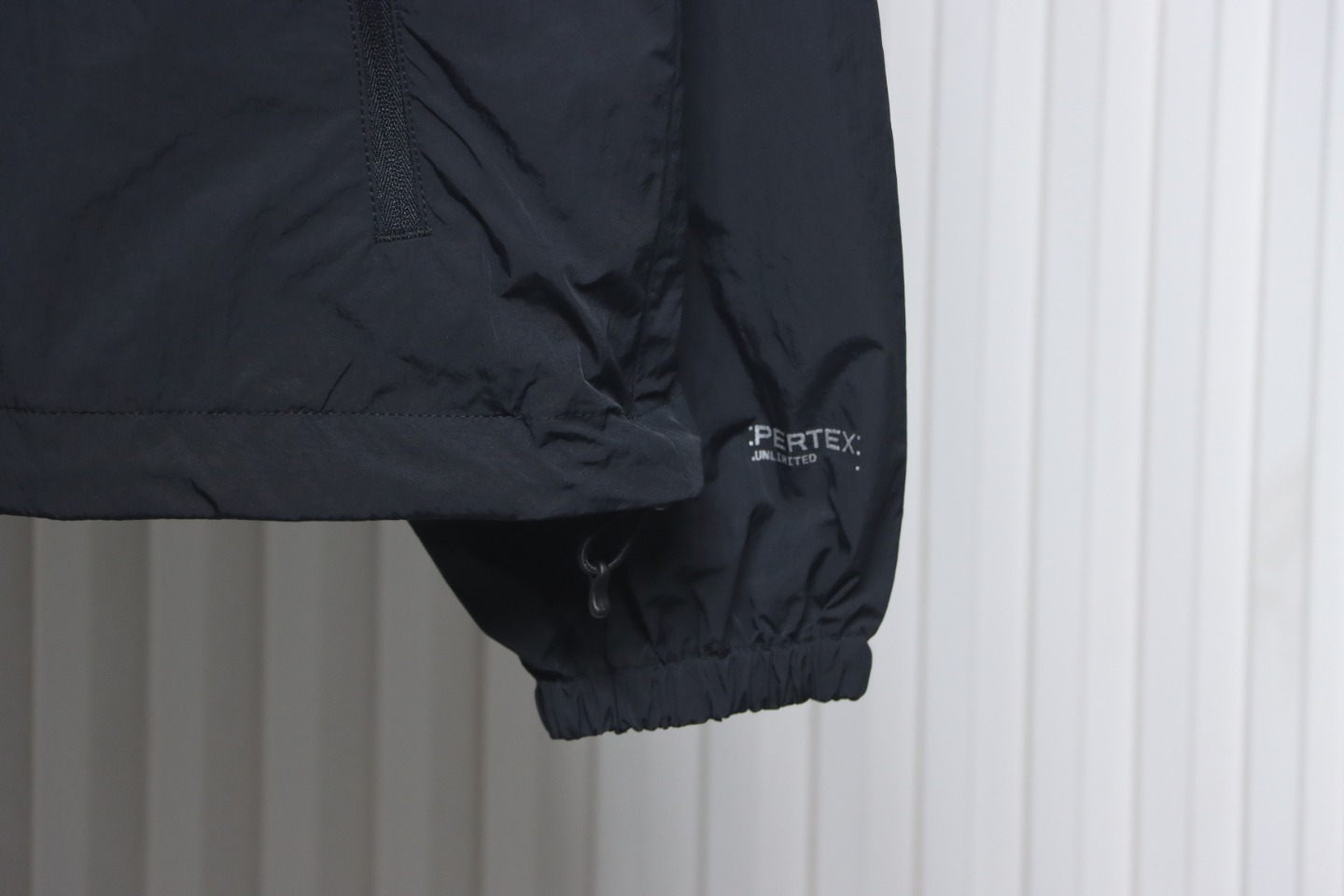 Carhartt Wip Grayson Hooded Ultralight Sun Protection Jacket Black
