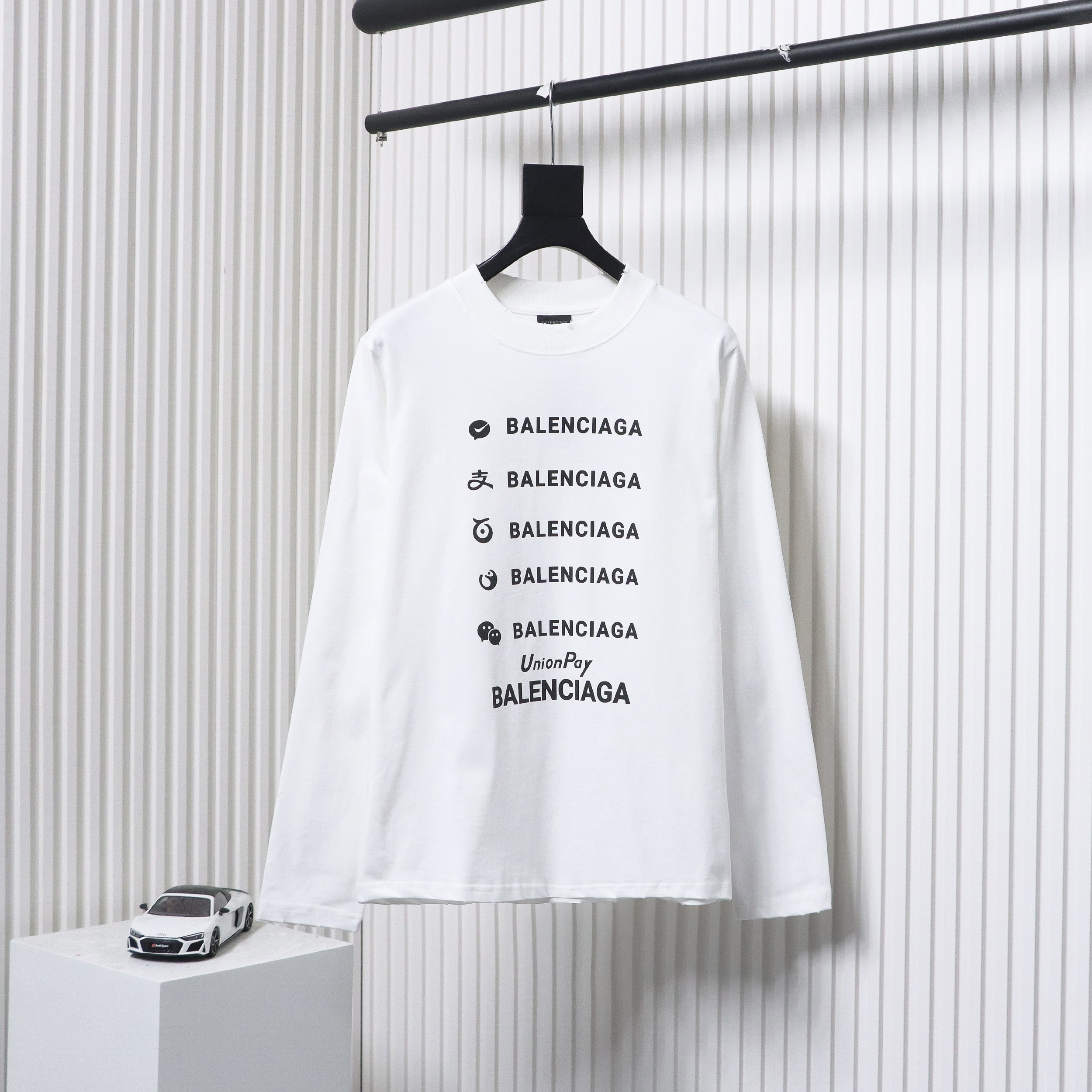 Balenciaga 24S Letter Round Neck Hoodie White
