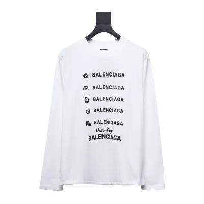 Balenciaga 24S Letter Round Neck Hoodie White 01