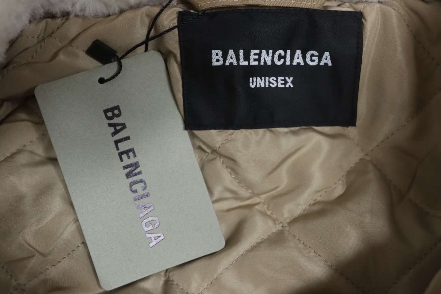 Balenciaga 23 Autumn And Winter Fur Collar Laminated Hooded Cotton Jacket