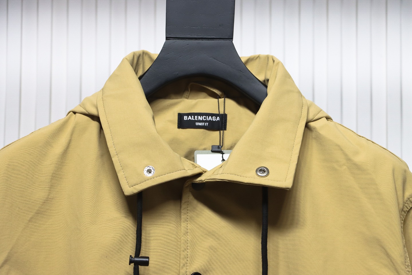 Balenciaga 23 Hooded Stand-Up Collar With Letters On The Back Jacket Yellow